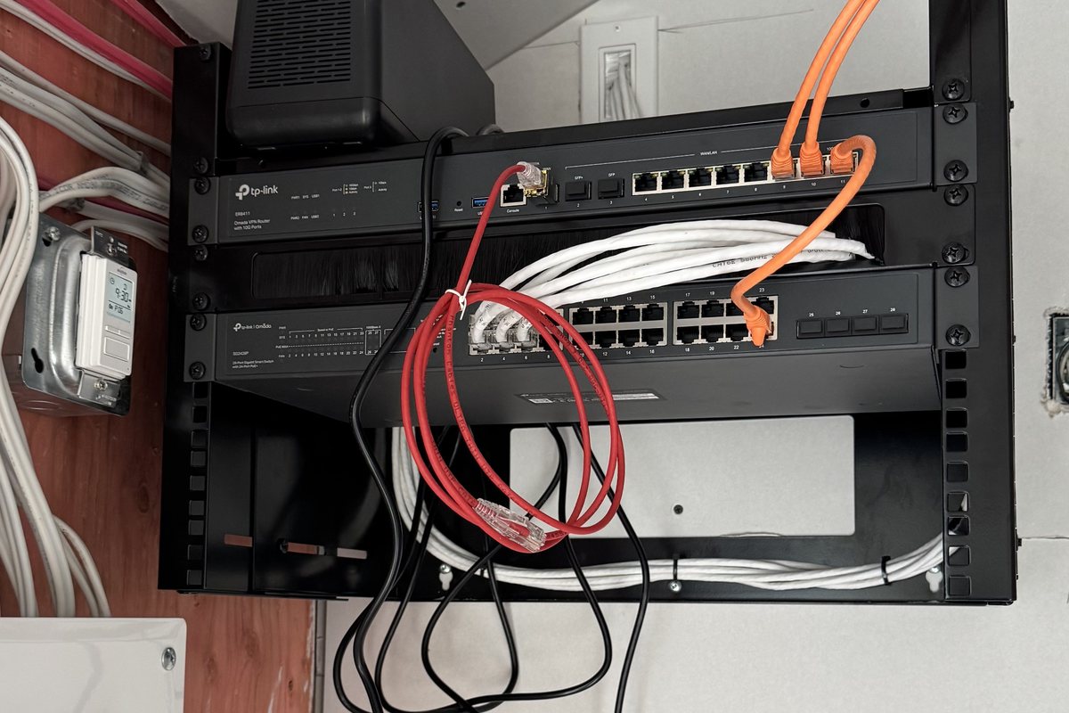 Omada switch and router installed by Groupe LTL